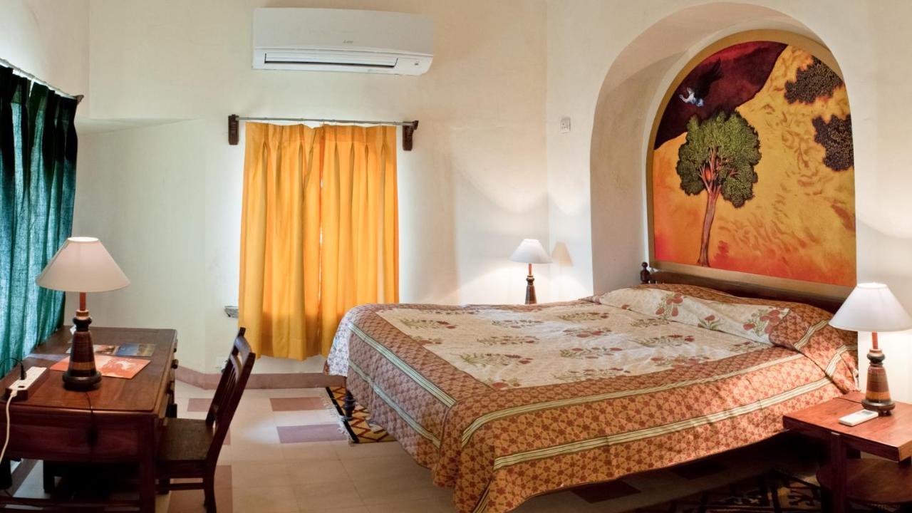 Neemrana'S - Tijara Fort Palace Exteriér fotografie