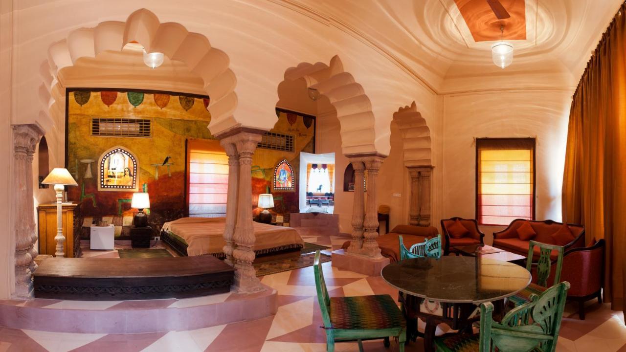 Neemrana'S - Tijara Fort Palace Exteriér fotografie