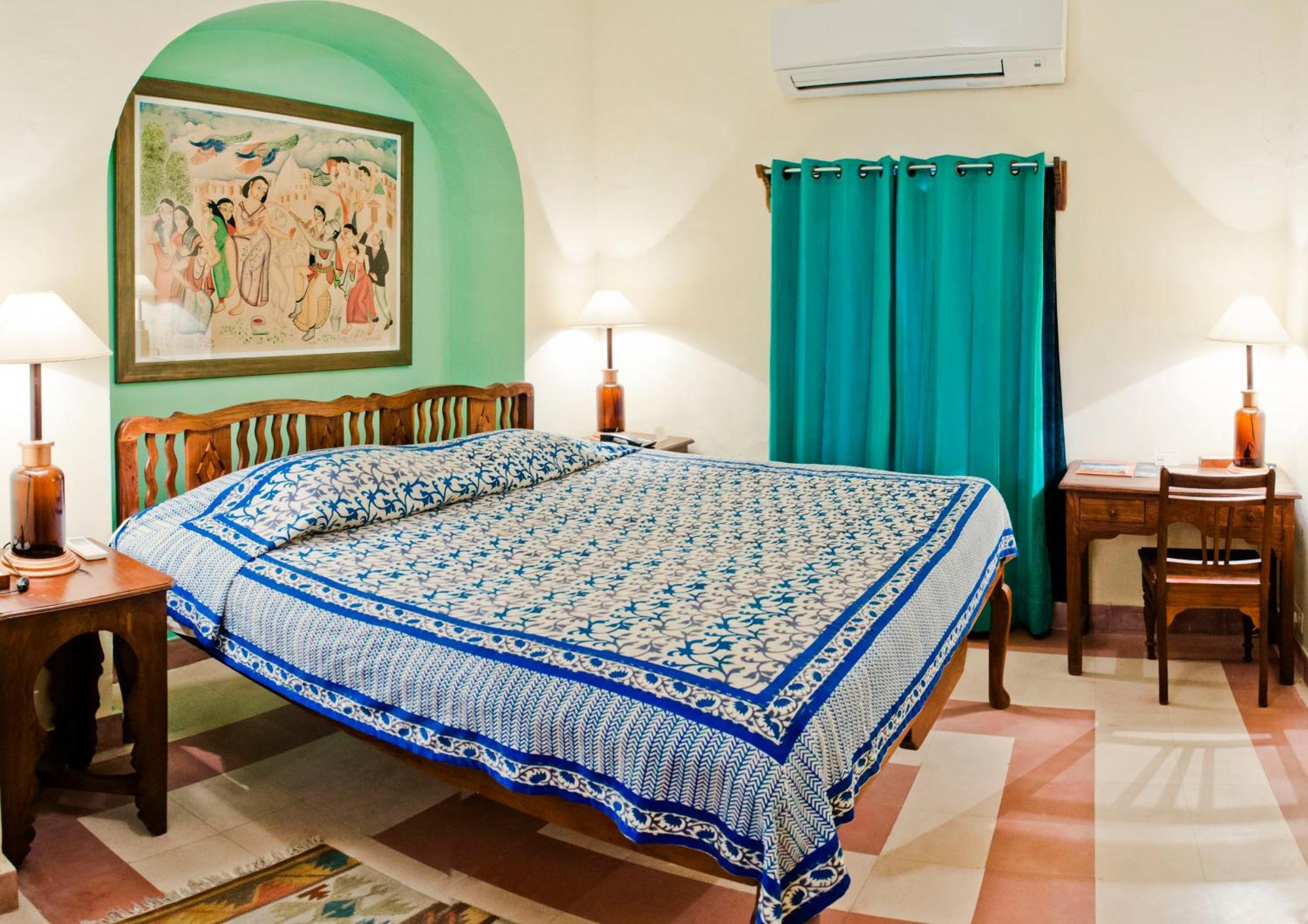 Neemrana'S - Tijara Fort Palace Exteriér fotografie